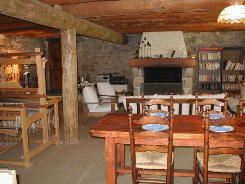 Bed & Breakfast La Fontaine Des Thiolles