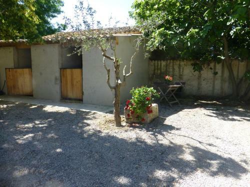Bed & Breakfast Mas D'auzi�res