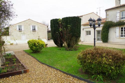 Bed & Breakfast Les Lavandi�res