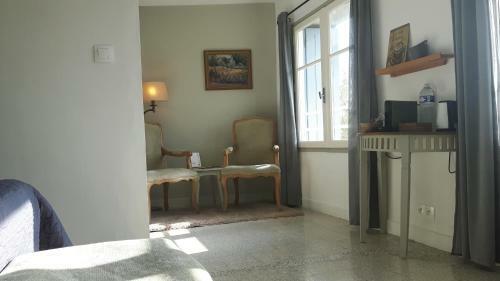 Bed & Breakfast Chambres D'h�tes Des Gens Heureux