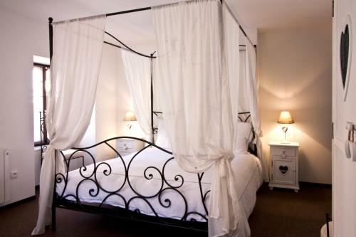 Bed & Breakfast Chambre Le Hupsa Pfannala