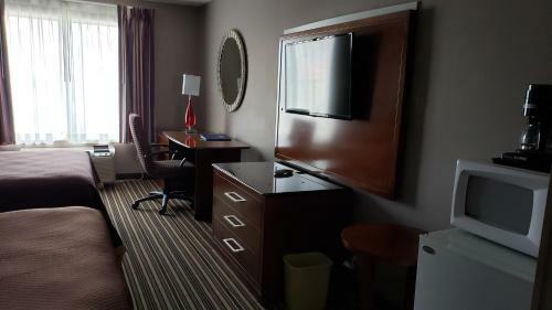 Motel America's Best Inn & Suites