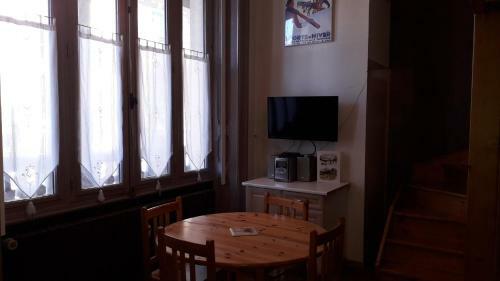 Apartamento Joli T3 Proche Centre Et T�l�cabines