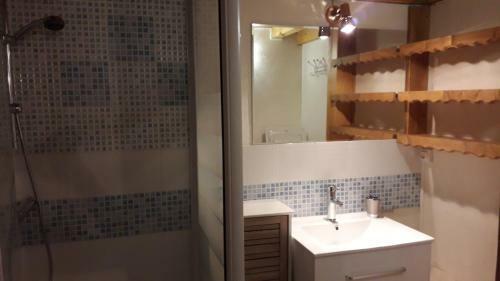 Apartamento Joli T3 Proche Centre Et T�l�cabines