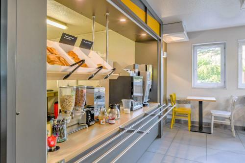 Hotel B&B H�tel Montpellier (1)