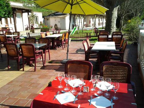 Hotel Logis La Corniche Des Cevennes