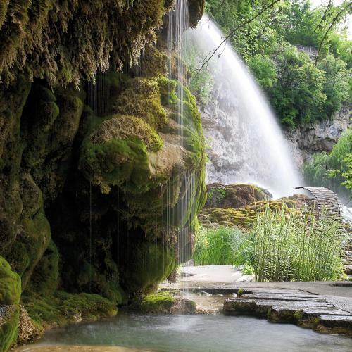 Hostal Roulottes Au Pied Du Vercors