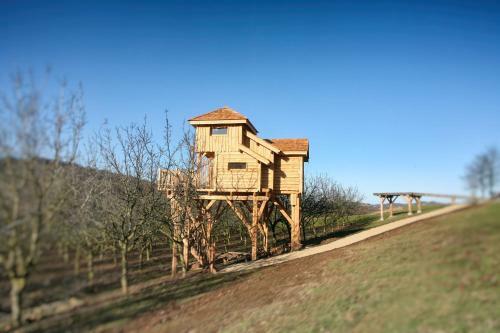 Hostal Roulottes Au Pied Du Vercors