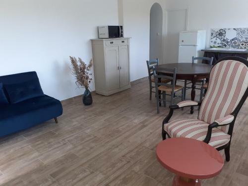 G�te Gard 4-5 Personnes Piscine