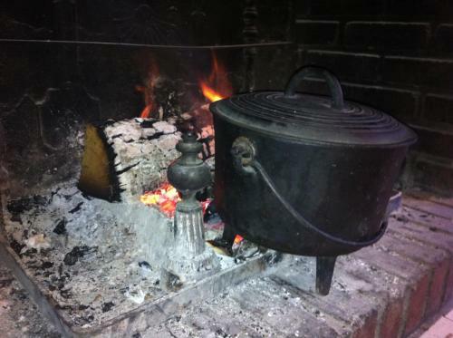 G�tes Au Chant Des Marmites