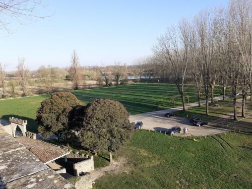 Maison Atypique Dans Cit� M�di�vale