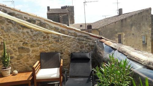 Maison Atypique Dans Cit� M�di�vale