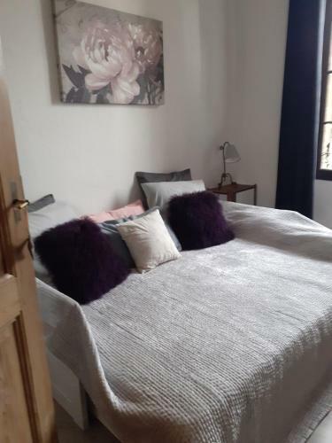 Maison Atypique Dans Cit� M�di�vale