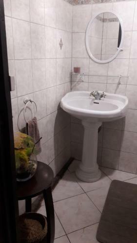 Maison Atypique Dans Cit� M�di�vale