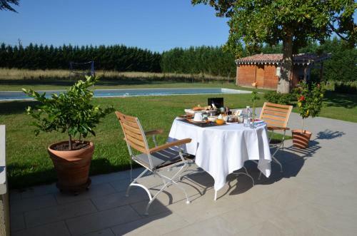 Bed & Breakfast Les Amb�les
