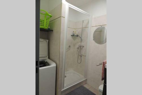 Apartamento T2 Tr�s Agr�able Avec Parking Proche de La Plage