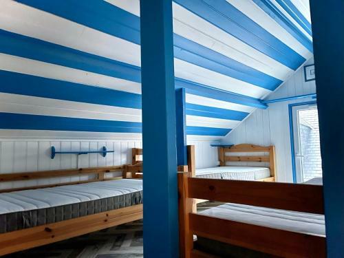 Petite Maison De Vacance Tr�s Proches De La Mer
