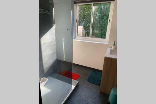 Maison 6 Pers. Avec Jardin Calme Et Jacuzzi