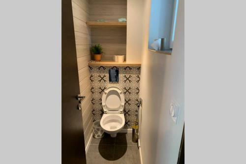 Maison 6 Pers. Avec Jardin Calme Et Jacuzzi