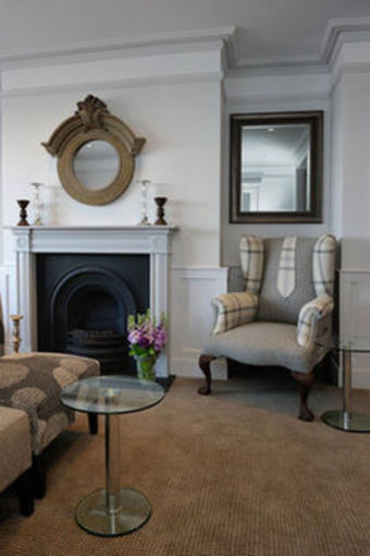 The Crescent Victoria Hotel