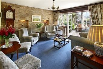 Bed & Breakfast Burford House