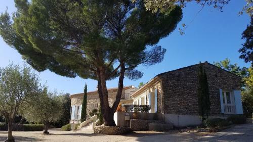 Hostal La Fontaine Au Loup