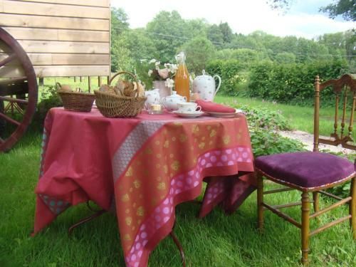 Bed & Breakfast Roulotte Le Temps De Rever
