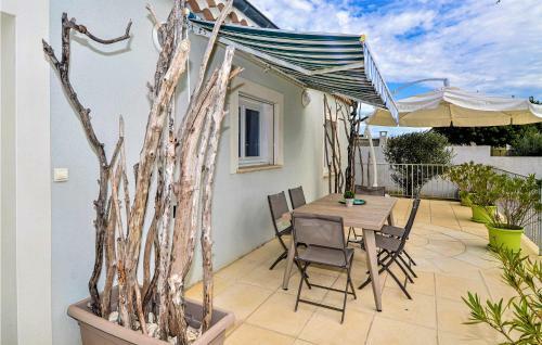 Nice Home In St-montan With 3 Bedrooms