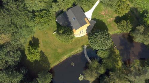 L'ilet Aux 2 �tangs