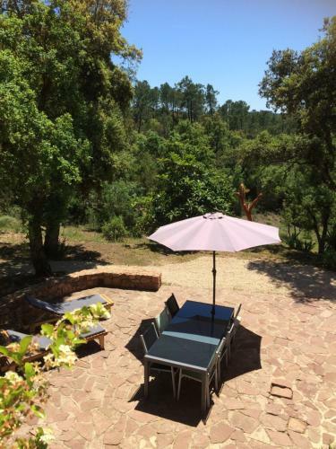 Hostal A L'or�e Du Bois