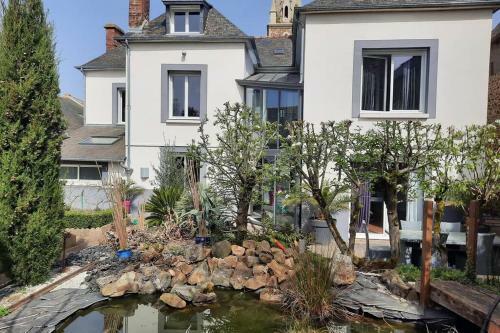 Maison Jeanne (Proche B�cherel Pour 14 Personnes)