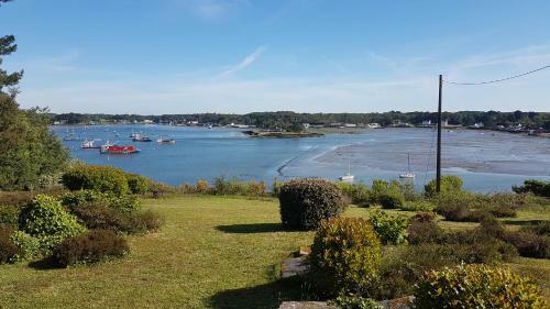 La Maison Du Peintre Marin P�cheur / Mer Et Maisons