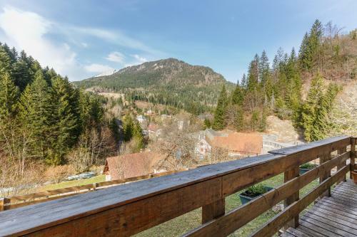 Maison De Caract�re Dans La Chartreuse