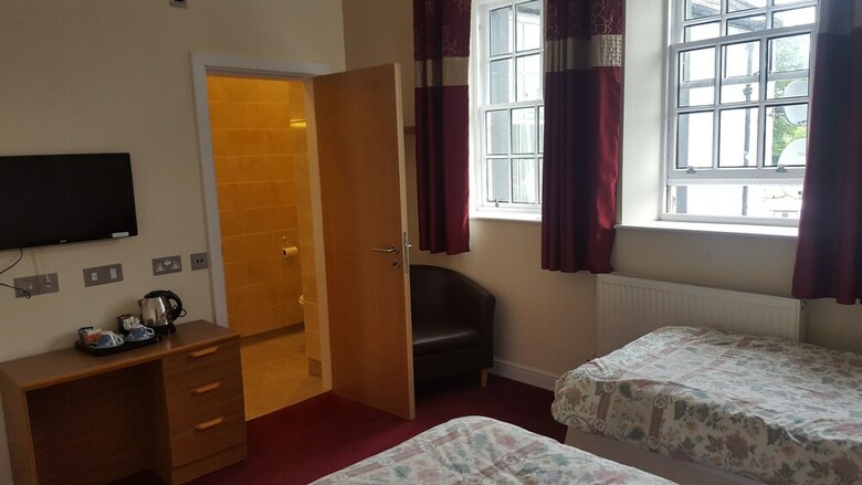 Hostal Ecclefechan Hotel