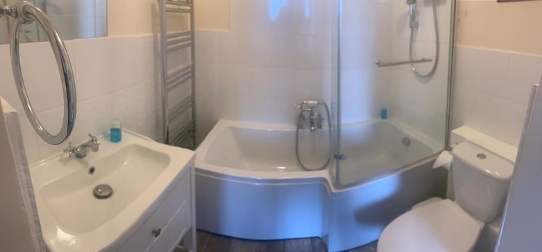 Hostal All Seasons Guest House