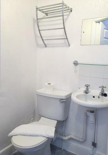 Hostal Cavendish House Hotel