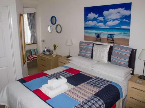 Hostal The White Lodge