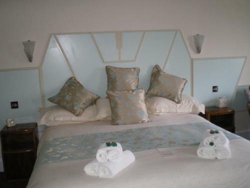 Hostal The White Lodge
