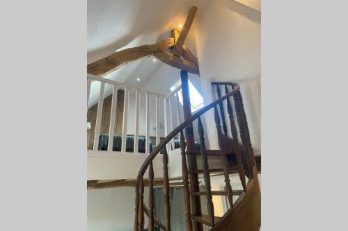 La Myst�rieuse Maison Du Robimouth