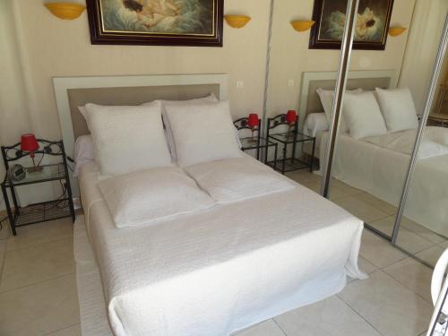 Apartamento Locations Des Alpilles