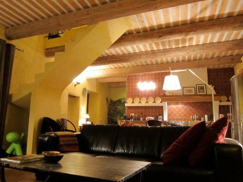 La Maison Des Couleurs