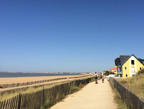 Maison *** Avec Cour 3km Plage Et La Rochelle