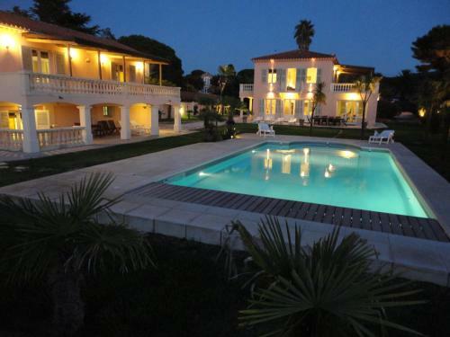 Hotel Villa Playa Del Sol R3
