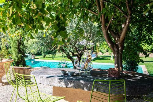 Gites Des Nymph�as Provence