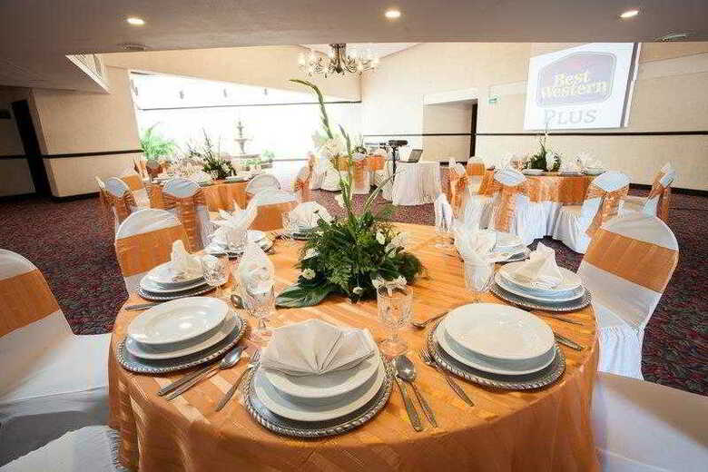 Hotel Fiesta Inn Morelia