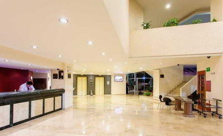 Hotel Fiesta Inn Morelia
