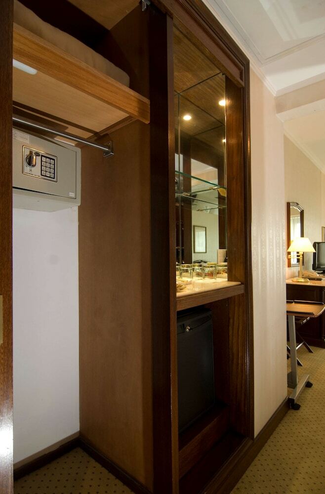 Radisson Montevideo Victoria Plaza Hotel