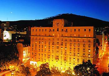 Hotel Inn On The Square