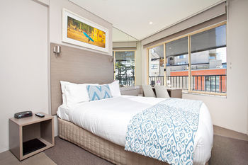 Manly Paradise Motel & Apartments