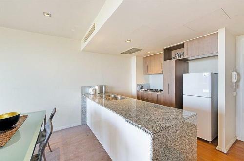 Wyndel Apartments North Sydney - Harbour Watch